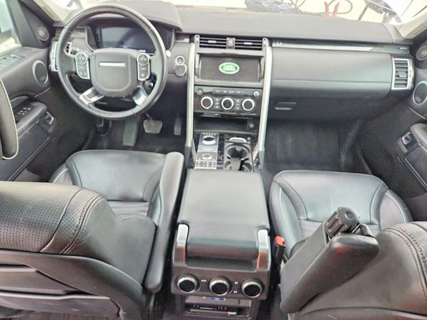 2018 LAND ROVER DISCOVERY HSE Luxury — CKPT