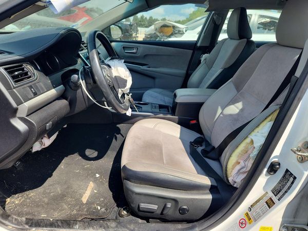 2017 TOYOTA CAMRY