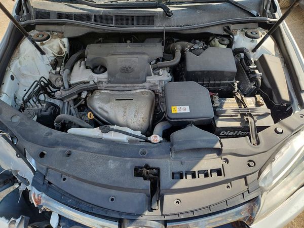 2017 TOYOTA CAMRY