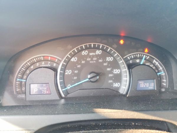 2013 TOYOTA CAMRY