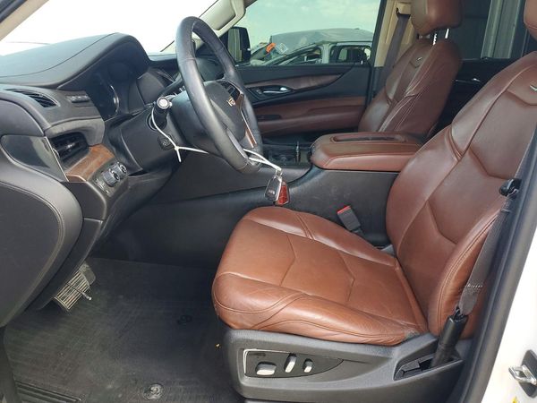 2017 CADILLAC ESCALADE