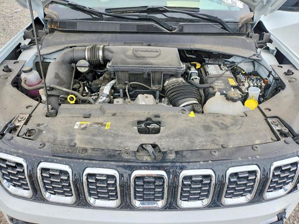 2025 JEEP COMPASS Limited — Engine bay