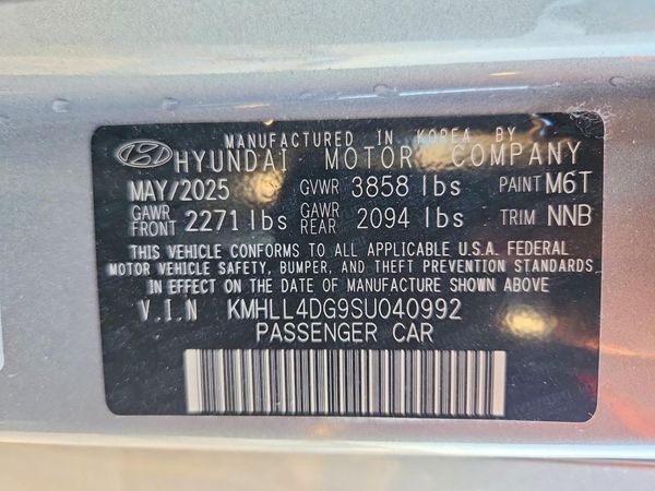 2025 HYUNDAI ELANTRA