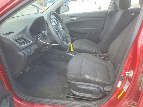 2018 HYUNDAI ACCENT SE and SEL