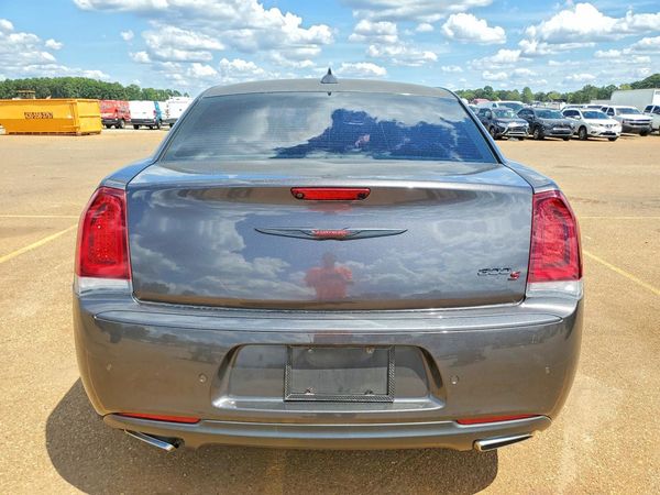 2021 CHRYSLER 300