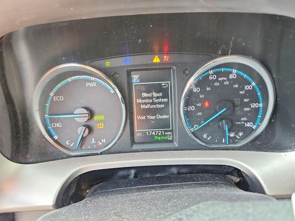 2017 TOYOTA RAV4 LE/XLE Hybrid