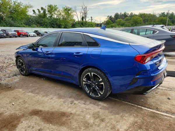 2022 KIA K5