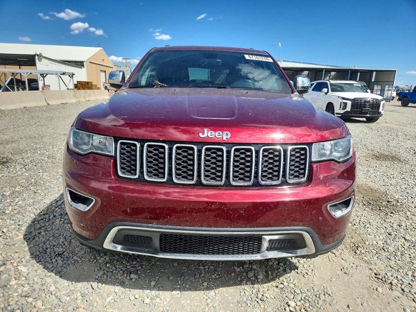2017 JEEP GRAND CHEROKEE Limited