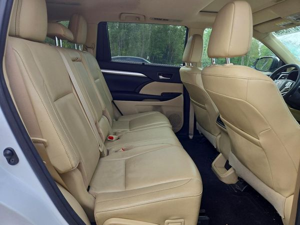 2017 TOYOTA HIGHLANDER SE/XLE