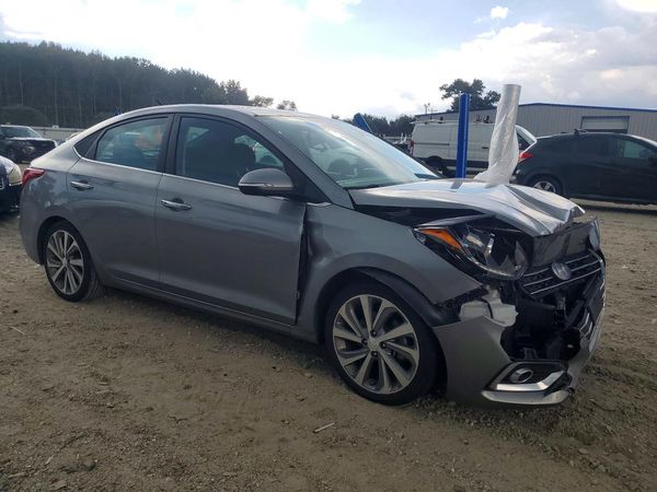 2022 HYUNDAI ACCENT Limited — Passenger 3/4