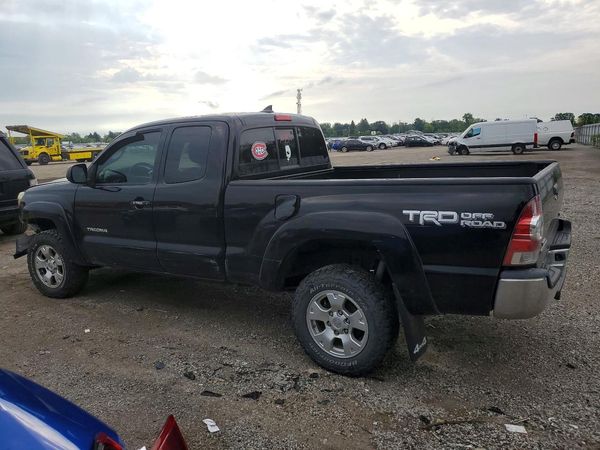 2014 TOYOTA TACOMA V6 Delux Grade