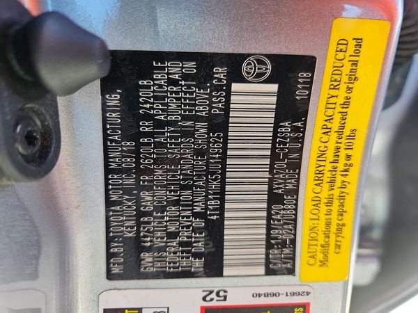2018 TOYOTA CAMRY