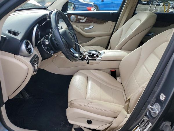 2017 MERCEDES-BENZ GLC300 GLC300 Base-4M