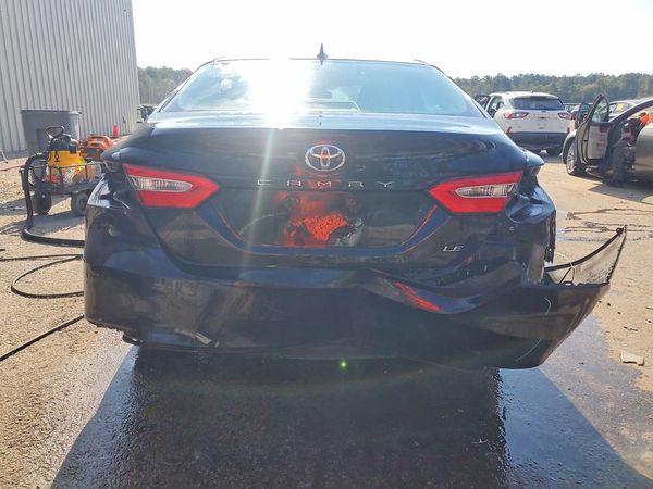 2019 TOYOTA CAMRY