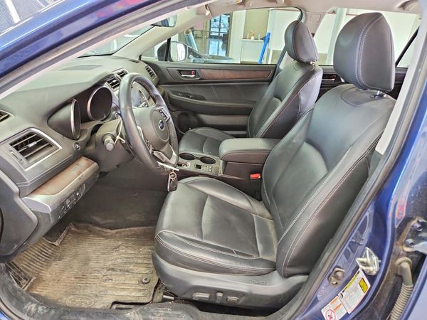2019 SUBARU OUTBACK Limited+ES