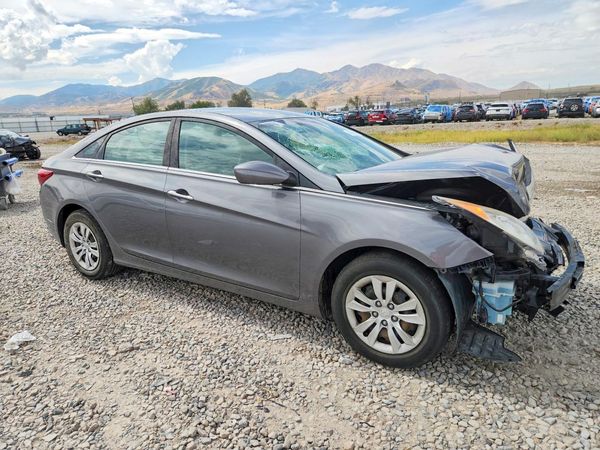 2012 HYUNDAI SONATA Middle-low level
