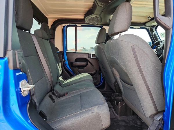 2024 JEEP GLADIATOR Sport