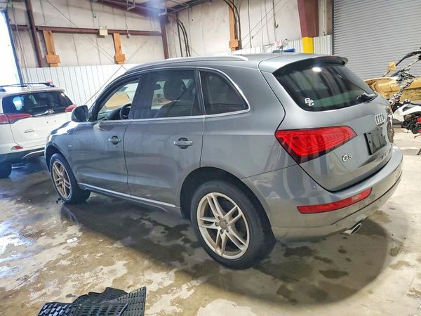 2014 AUDI Q5
