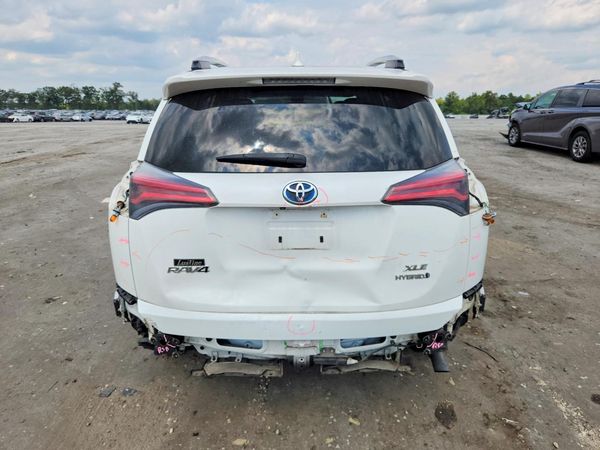 2016 TOYOTA RAV4 XLE (M Grade)