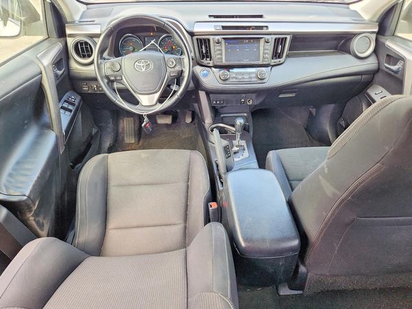 2016 TOYOTA RAV4 XLE (M Grade)