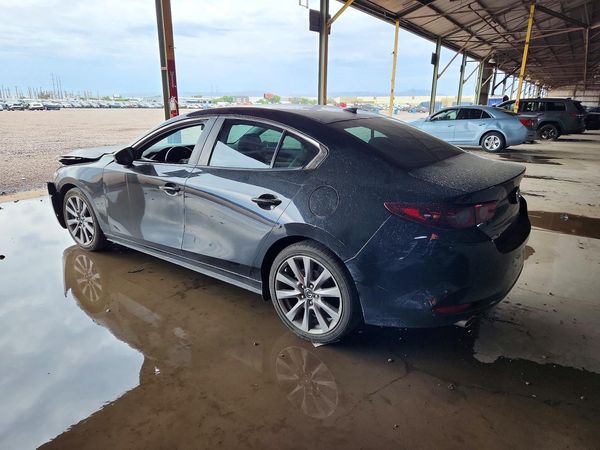 2019 MAZDA 3