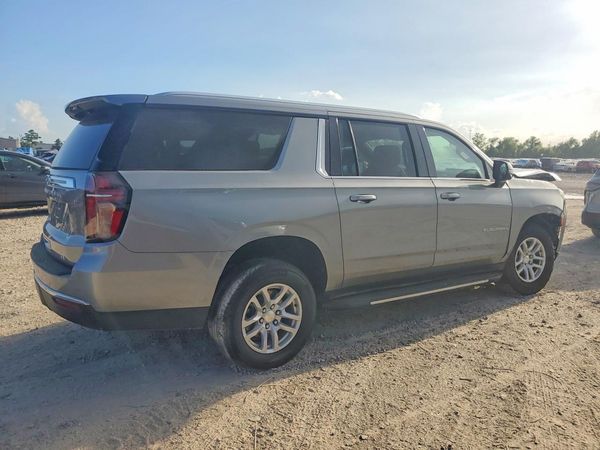 2023 CHEVROLET SUBURBAN LT