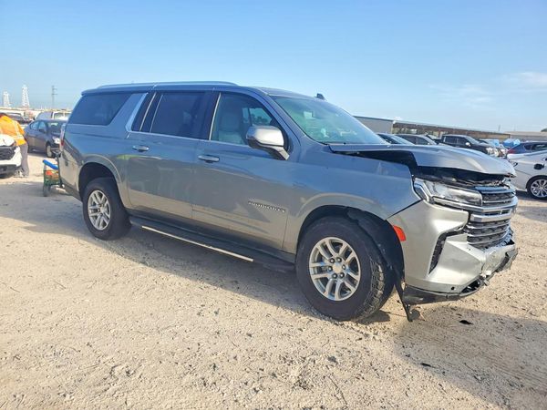 2023 CHEVROLET SUBURBAN LT