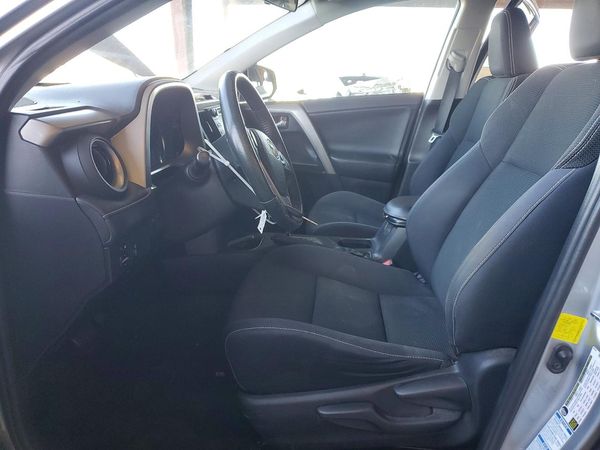 2016 TOYOTA RAV4 XLE (M Grade)