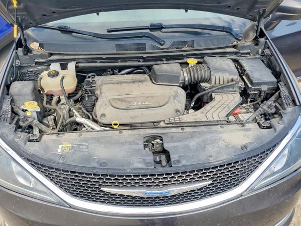 2018 CHRYSLER PACIFICA