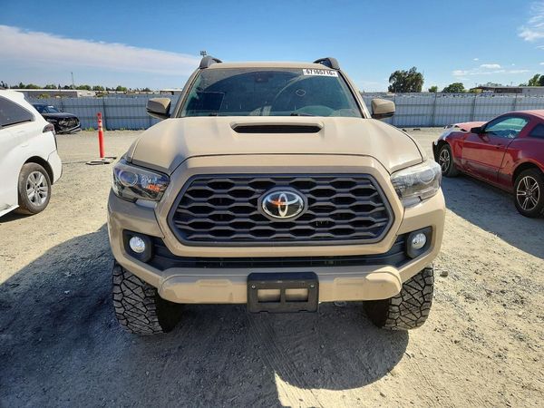 2020 TOYOTA TACOMA SR5