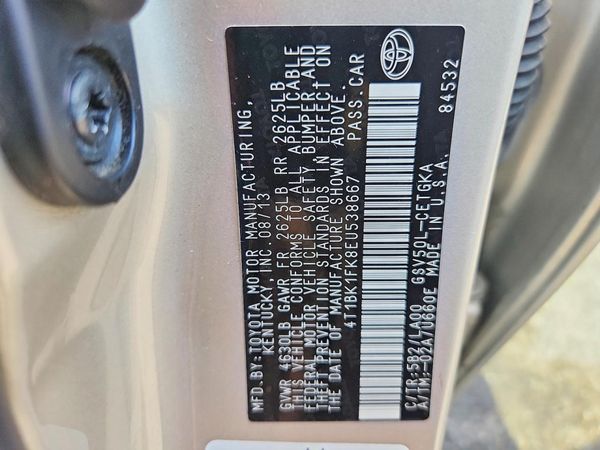 2014 TOYOTA CAMRY