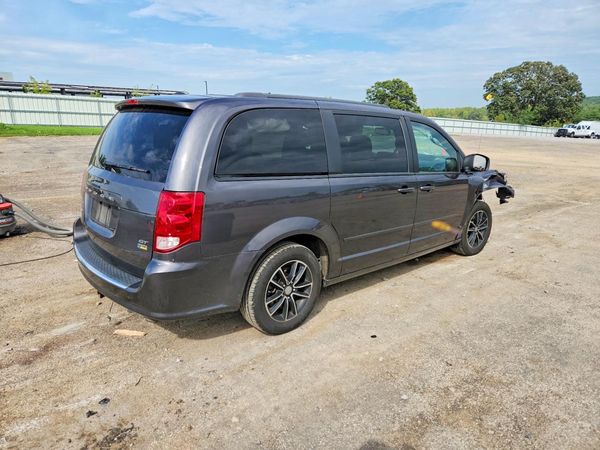 2017 DODGE GRAND CARAVAN GT