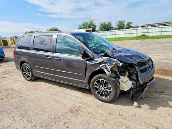 2017 DODGE GRAND CARAVAN GT