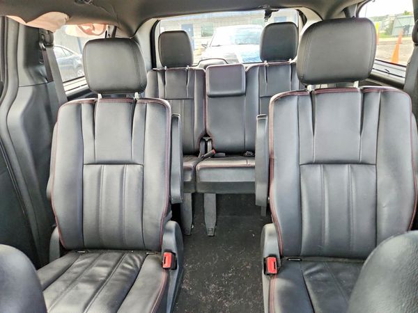 2017 DODGE GRAND CARAVAN GT