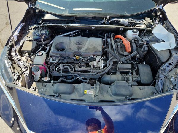 2022 TOYOTA VENZA — Engine bay