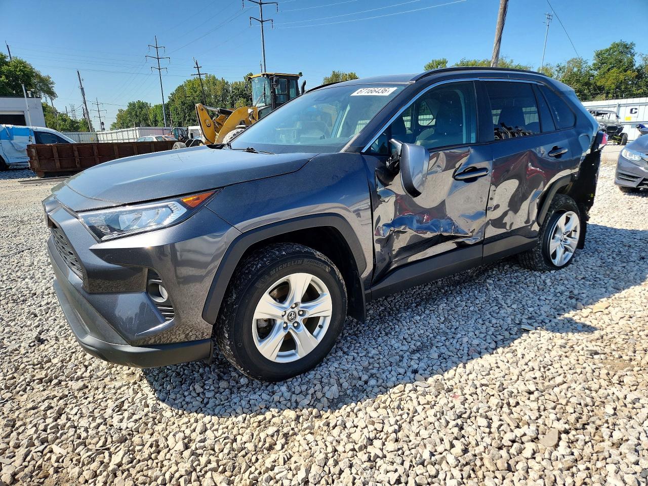 2020 TOYOTA RAV4 XLE