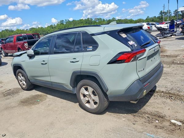 2021 TOYOTA RAV4 XLE HV