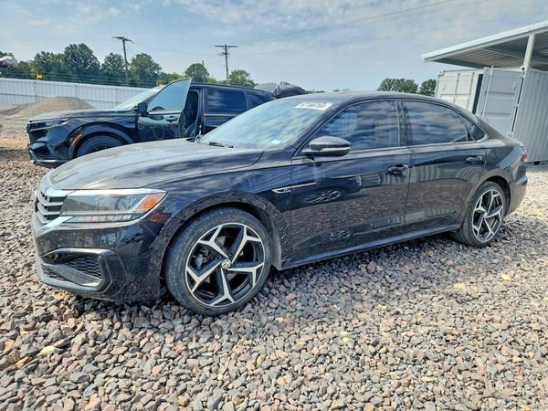 2020 VOLKSWAGEN PASSAT
