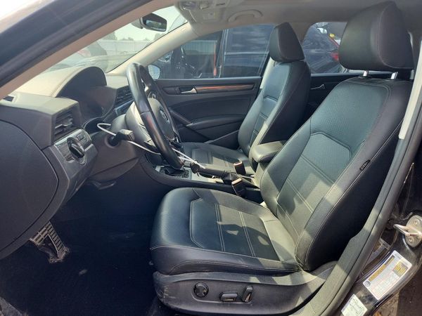 2020 VOLKSWAGEN PASSAT