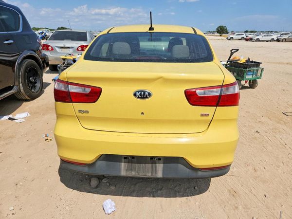 2016 KIA RIO