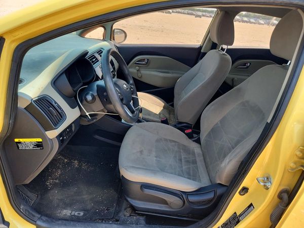 2016 KIA RIO