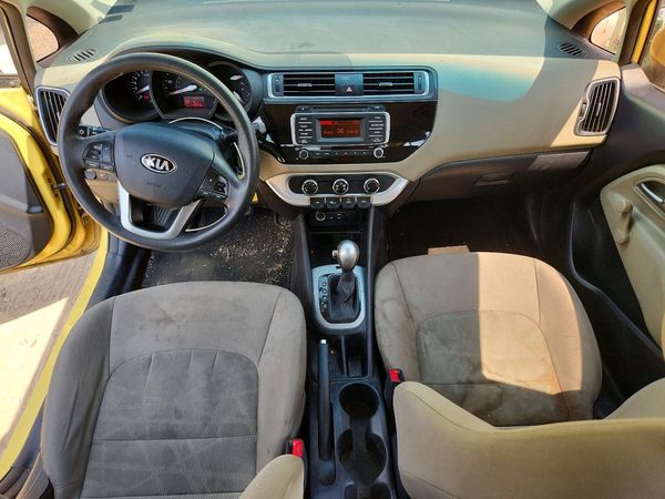 2016 KIA RIO