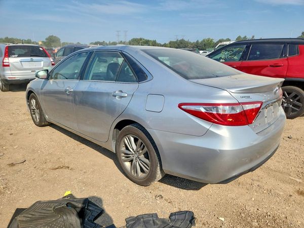2015 TOYOTA CAMRY