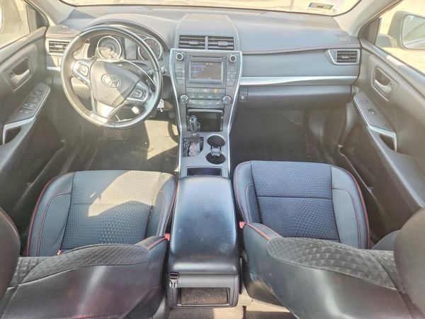 2015 TOYOTA CAMRY