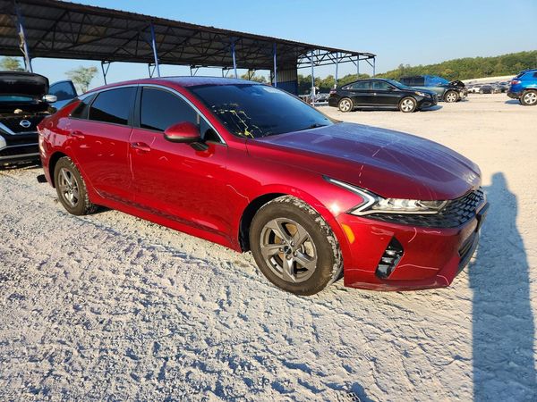 2022 KIA K5