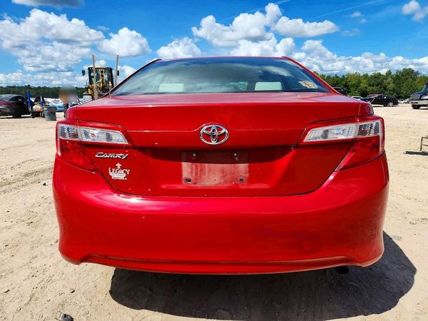 2012 TOYOTA CAMRY