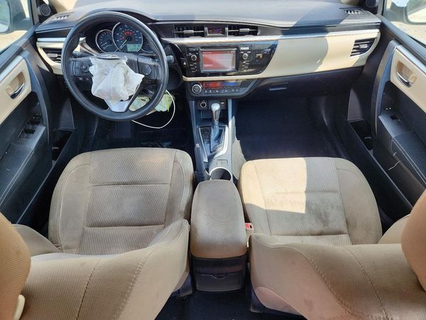 2015 TOYOTA COROLLA