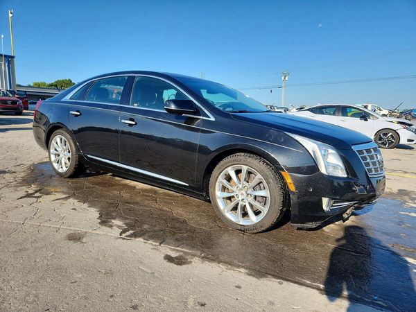 2014 CADILLAC XTS