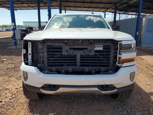 2018 CHEVROLET SILVERADO LT