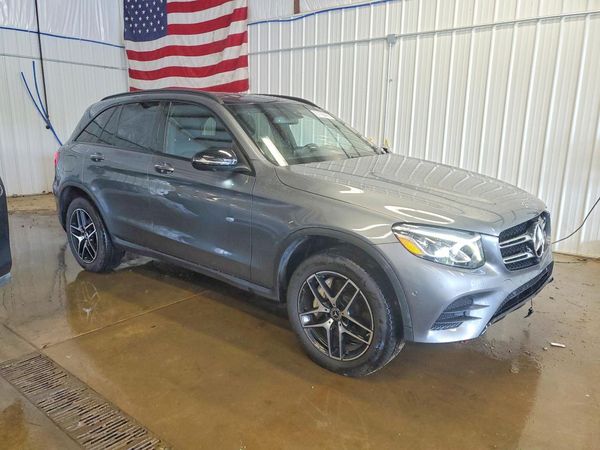 2019 MERCEDES-BENZ GLC